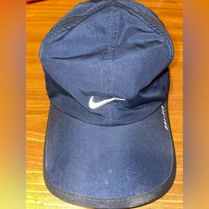 Nike Featherlight Dri Fit Hat Navy + Black Trim Strapback Athletic Sports Mens